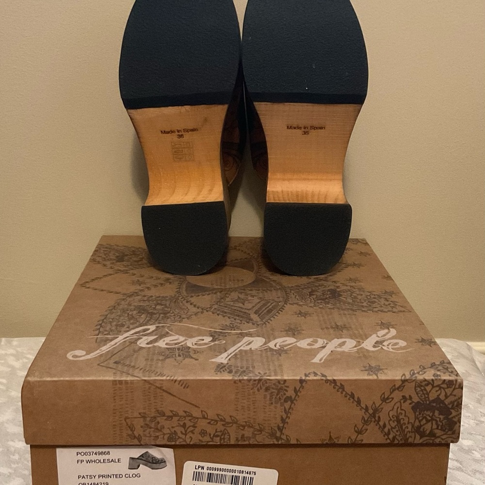 Free People Patsy Clog - Picture 4 of 9